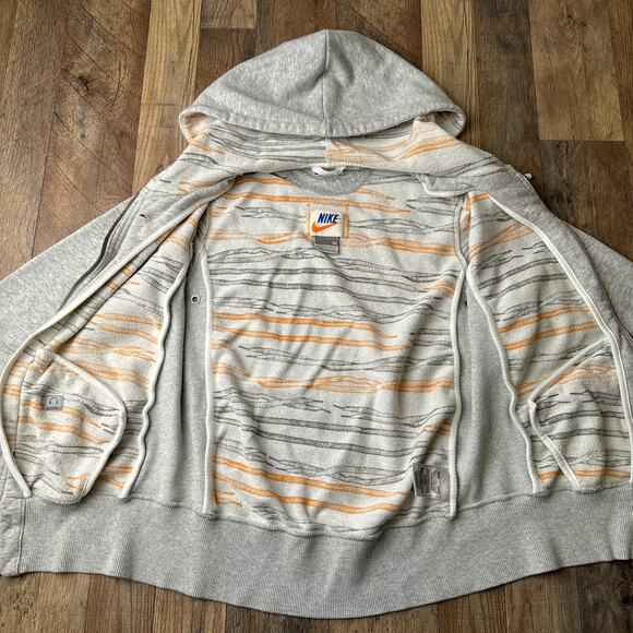 Nike Jacket Hoodie Women's Medium Gray Sneakers Athletic Training Fitness 5823 - Picture 7 of 15